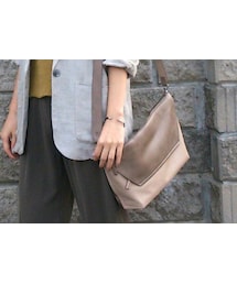 クラッチバッグ