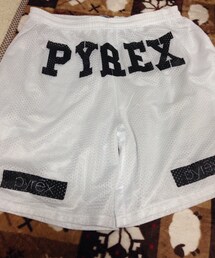PYREX | 一目でわかると思いますがパイレックスのバスパンです。
ネットで購入しましたが、この値段なのでおそらく偽物でしょう(すごい透けます)。
新しいのほしいなーーーー(その他パンツ)