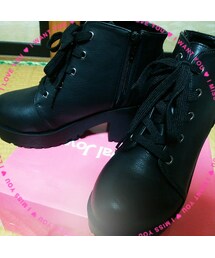 ｶｰﾆﾊﾞﾙｼﾞｮｲ | ブーツ