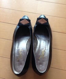 Yves Saint Laurent | パンプス(パンプス)