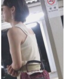 SM2 | タンクトップ