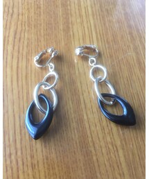 GU | イヤリング