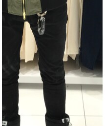 ZARA | デニムパンツ