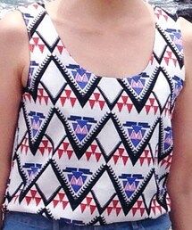 圖騰背心(タンクトップ)