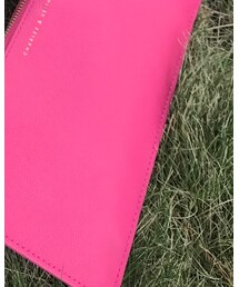 CHARLES & KEITH | クラッチバッグ