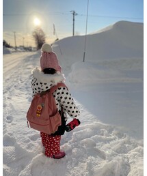 バス待ちは朝日が眩しい🌄鞄についたアンパンマン目立つな🤣 | その他