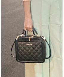 CHARLES & KEITH | ショルダーバッグ