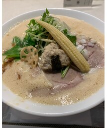 ラーメン屋なのに店名は「オコメノカミサマ」 | 乳液