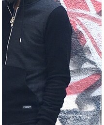 OVERDESIGN | パーカー