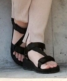 GU | サンダル