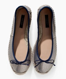 ZARA | ラミネートレザージュートバレリーナシューズ

(バレエシューズ)