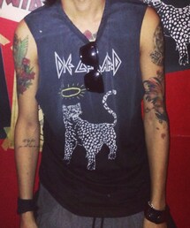 Slightly Numb | Slightlynumb WOMBHN tee (Tシャツ/カットソー)