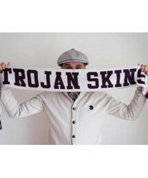NEVER TRUST | NEVERTRUST（ネバートラスト）　　TROJAN SKINS スタジアムマフラー WHT(マフラー)