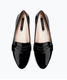 ZARA | エナメルローファー(その他シューズ)