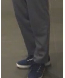 GU | スラックス