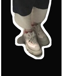 both | スニーカー