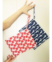 echoの
タツノオトシゴとカニ
あまりない柄のクラッチ♡
(クラッチバッグ)