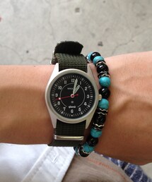 アナログ腕時計