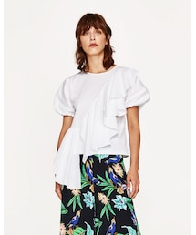 ZARA | アシンメトリーフリルデザインTシャツ(Tシャツ/カットソー)