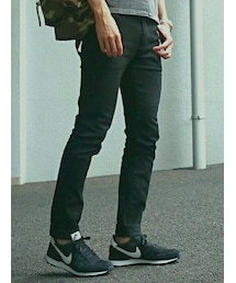 UNIQLO | ブラックジーンズ(パンツ)