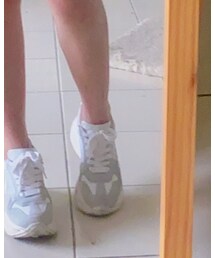 白色球鞋 | スニーカー