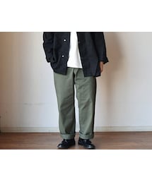 A VONTADE | A VONTADE ア ボンタージ ワイドチノトラウザー オリーブ(チノパンツ)