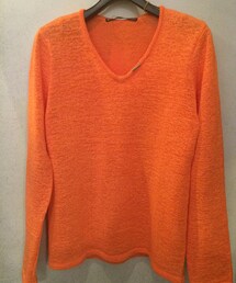 straraggio | テープヤーンカットソーを首に巻いてカラーをオン。

インナー、シャツon ニット♪
CDのバリエーションが増えます。(Tシャツ/カットソー)