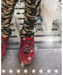 瞬足 | スニーカー