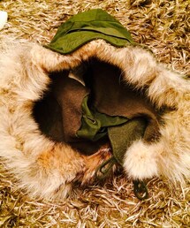eight | 1950年代に軍支給された当時の付け外し可能なミリタリーフード
こんなの見たことない∑(ﾟДﾟ)
いろんなジャケットに付けれるから首元にボリュームが欲しいとき最高！！(キャップ)