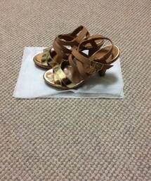 GINZA Kanematsu | ゴールド(サンダル)