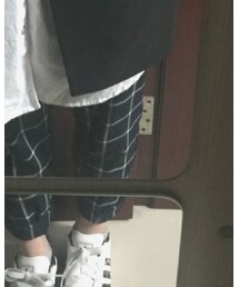 IZZUE | スラックス