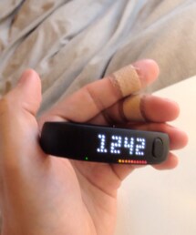 NIKE | 指2本怪我しました(._.)笑  Nike Fuel Bandで日々の健康チェックしてます♪(バングル/リストバンド)