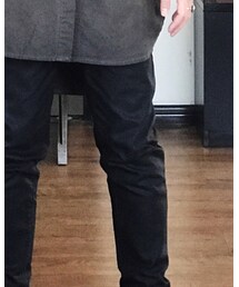 kolme kulmakarvojen | チノパンツ