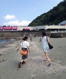 KBF | Tシャツ/カットソー