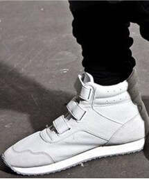 2 Be or Not ? | しゅーず(スニーカー)