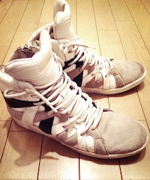 White Flags | 白ハイカットスニーカー。(スニーカー)