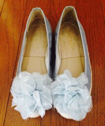 靴屋さん★ |
デニム地のぺったんこ❤︎
去年の夏の終わりのSale品〜!!*°
(パンプス)