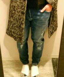 ZARA TRF | デニムパンツ