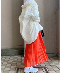 よこから | トップス