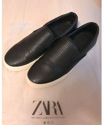 ZARA スニーカー | スリッポン