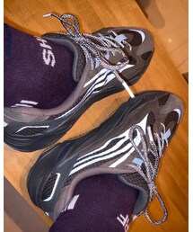 フラッシュ撮影時 | スニーカー