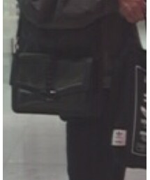 CHARLES & KEITH | ショルダーバッグ