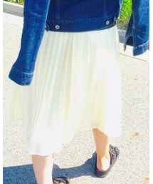 CALLOW | https://www.amazon.co.jp/(キャロウ)CALLOW-きれいめ-ゆるふわプリーツ-カジュアル-オールシーズン/dp/B01HQAX2YM(スカート)