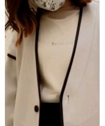 Te chichi | トップス