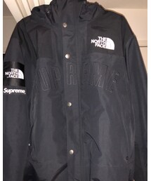 Supreme  | マウンテンパーカー