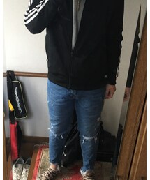ZARA | デニムパンツ