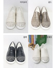 スタッズ入りスリップオン(その他シューズ)