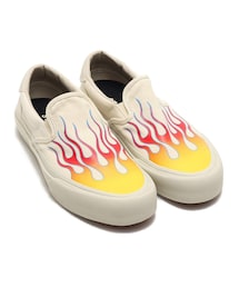 STRAYE | STRAYE/ストレイ　 VENTURA FLAMES（BONE FLAMES）(スリッポン)