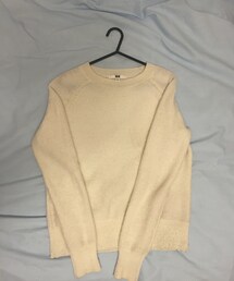 UNIQLO | White Knitwear
(ニット/セーター)