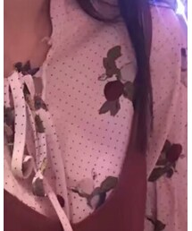 简单印花衣 袖子那宽松 不知道怎么说反正很好看 | トップス